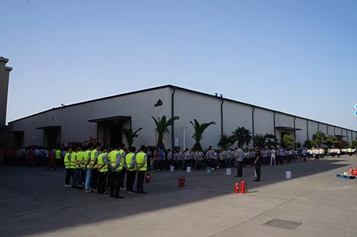 QG刮刮乐成功举行2018年上半年消防疏散演习